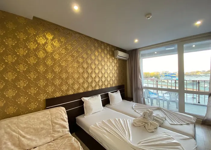 Paradiso B 210 Private Sea View アパート ネセバル